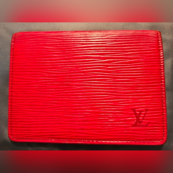 Louis Vitton red epi card holder - Picture 1 of 5